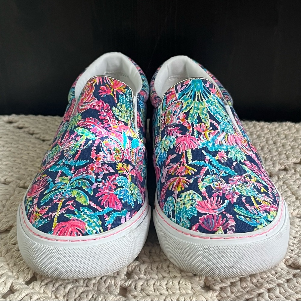 Floral Slip-On Women's Sneakers - Picture 7 of 11